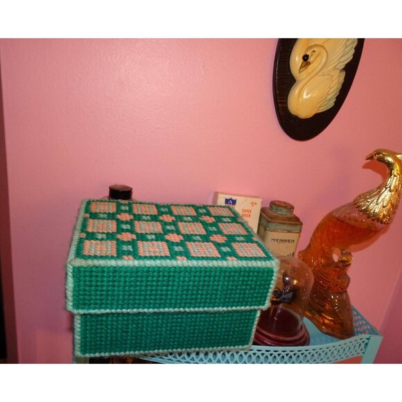 Handmade Aqua & Peach Plastic Canvas Needlepoint Trinket Box cross stitch craft - Picture 8 of 11